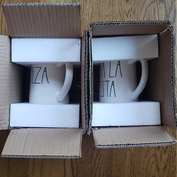 New! Rae Dunn Set Of Two Beer Steins Cerveza And Viva La Fiesta - Picture 6 of 6